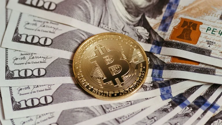Goldman Sachs, BofA, Citi y otros 18 bancos preparan una stablecoin en dólares para 2027