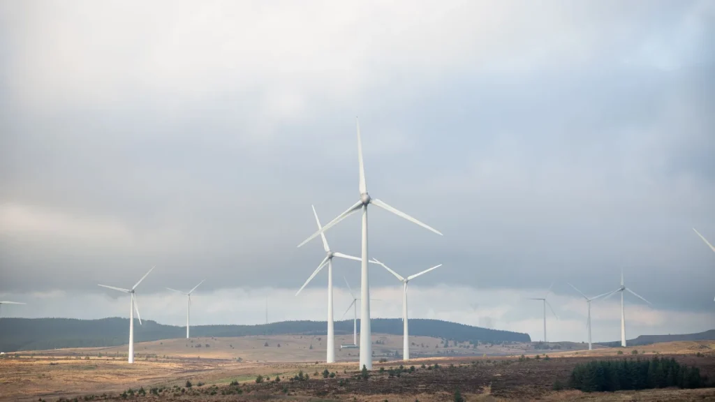 Aerogeneradores en Irlanda del Norte, contexto del contrato de mantenimiento entre European Green Transition y Drax