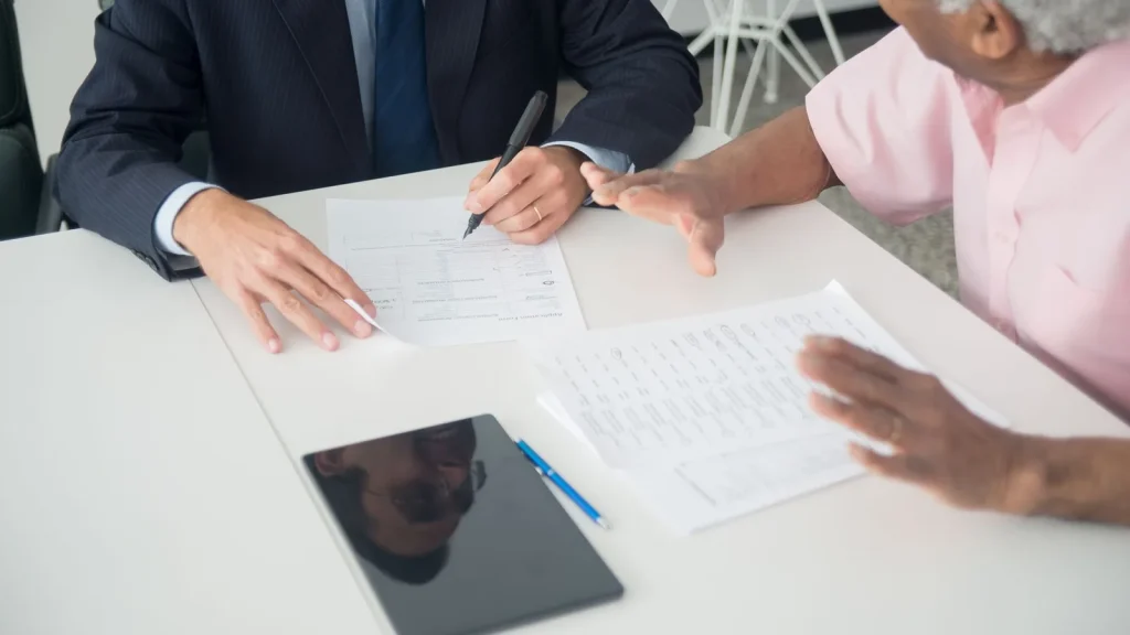 InvestAcc dispara un 130% sus ingresos y eleva el EBITDA un 274% en el primer semestre