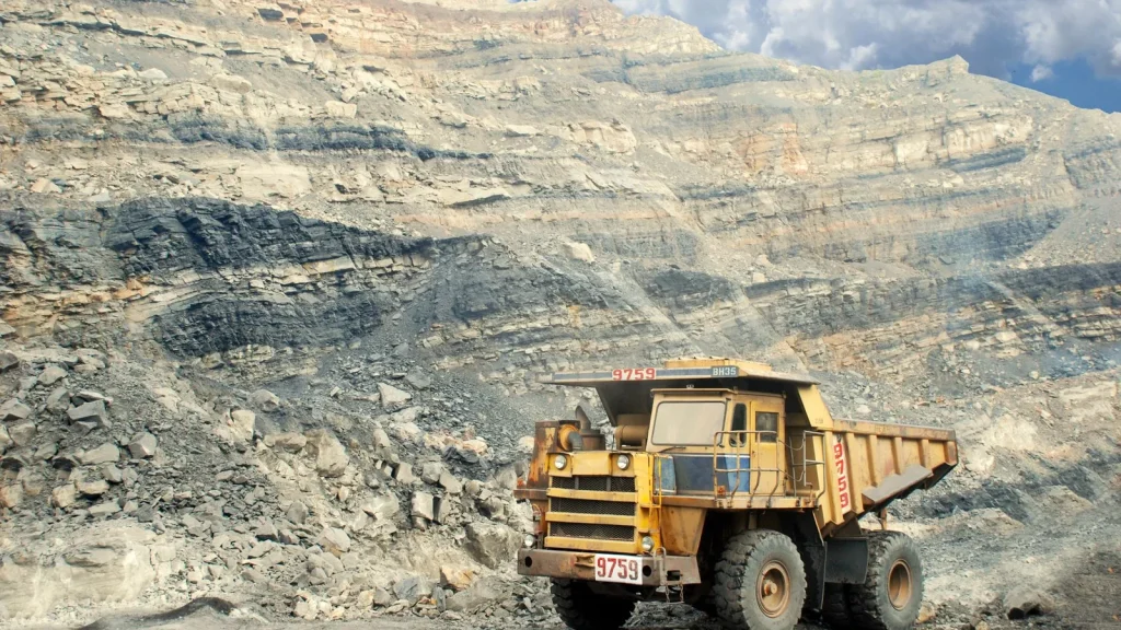 Meeka Metals capta 40 millones de dólares australianos para acelerar Turnberry y Mt Holland