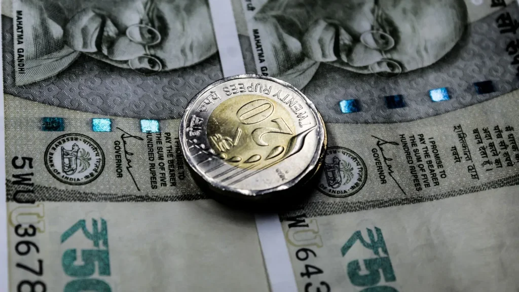 El tercer mayor fondo de pensiones del mundo prepara su entrada en los bonos soberanos de India
