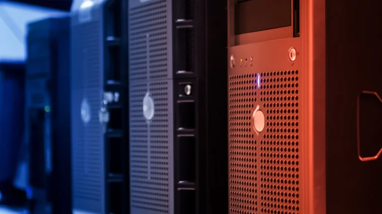 QTREX Quantum dispara un 438% sus ingresos hasta 1,55 millones de dólares en el primer semestre
